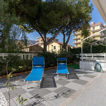 Fronte Mare By Interhome Marina dʼAndora
